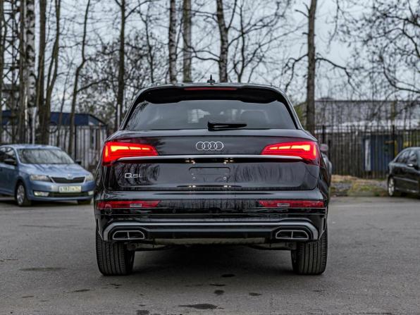 Audi Q5 II (FY) Рестайлинг с пробегом 2023 года, цена 4 800 000 рублей, 5498 км, внедорожник, Автокод Объявления