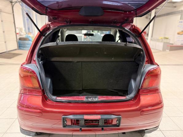 Toyota Vitz I (P10) с пробегом 2002 года, цена 349 000 рублей, 262401 км, хэтчбек, Автокод Объявления