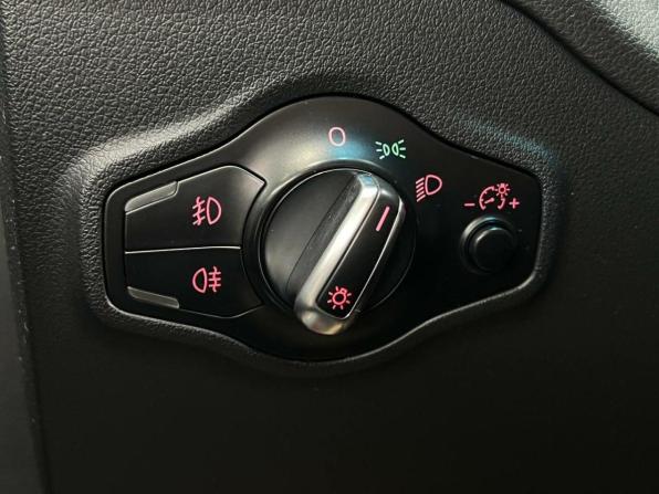 Audi Q5 I (8R) с пробегом 2012 года, цена 1 690 000 рублей, 162052 км, внедорожник, Автокод Объявления