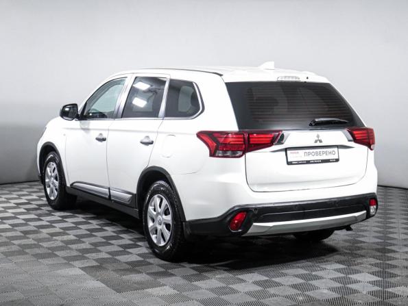 Mitsubishi Outlander III Рестайлинг 2 с пробегом 2017 года, цена 1 449 000 рублей, 194000 км, внедорожник, Автокод Объявления