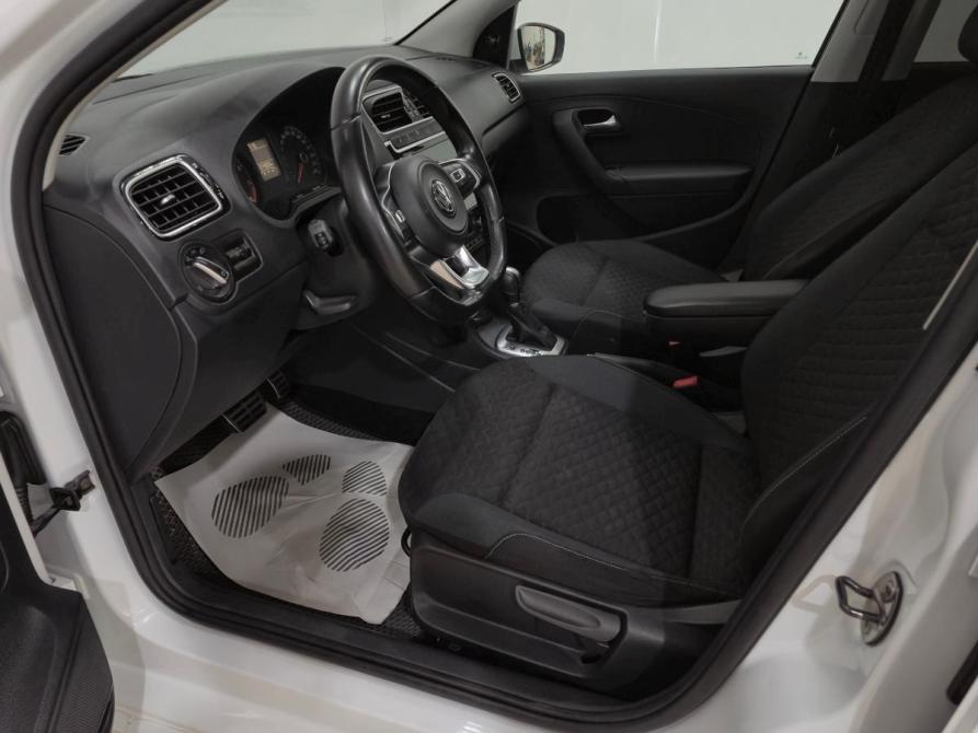 Volkswagen Polo V Рестайлинг Альметьевск  - изображение 12
