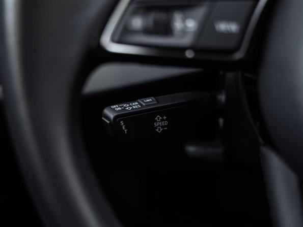 Audi A4 V (B9) Рестайлинг с пробегом 2020 года, цена 3 249 000 рублей, 22687 км, седан, Автокод Объявления