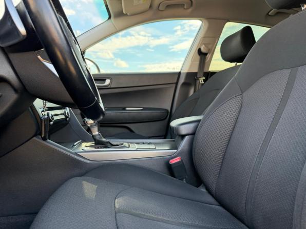 Kia Optima IV Рестайлинг с пробегом 2018 года, цена 1 850 000 рублей, 130417 км, седан, Автокод Объявления