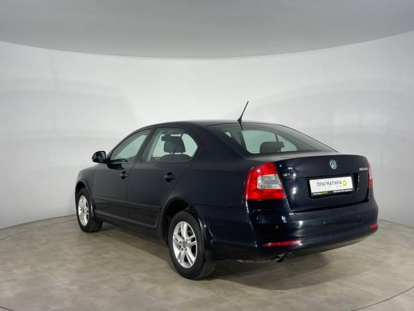 Skoda Octavia II (A5) Рестайлинг с пробегом 2011 года, цена 679 000 рублей, 186233 км, лифтбек, Автокод Объявления