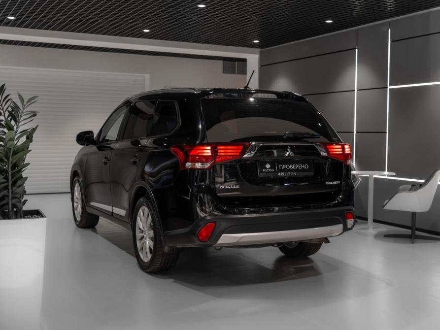 Mitsubishi Outlander III Рестайлинг 2 Москва  - изображение 4