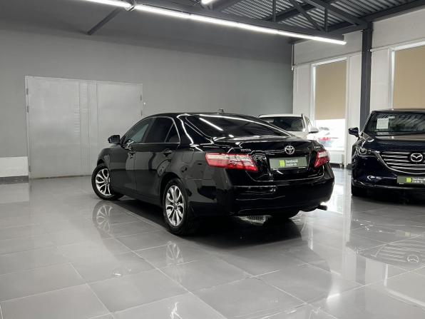 Toyota Camry VI (XV40) Рестайлинг с пробегом 2011 года, цена 1 095 000 рублей, 322494 км, седан, Автокод Объявления