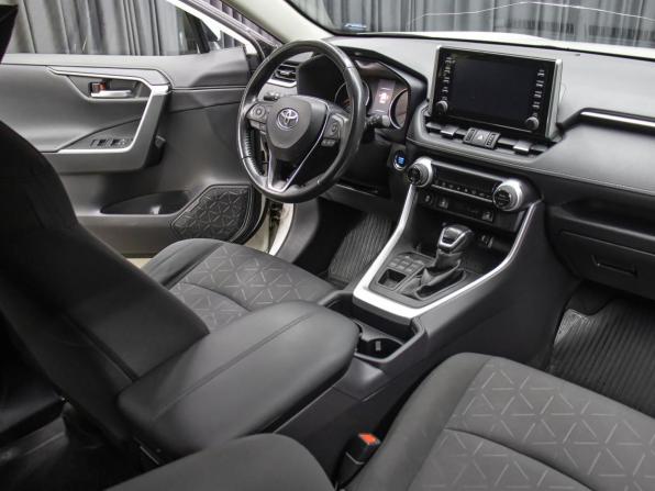 Toyota RAV4 V (XA50) с пробегом 2020 года, цена 2 798 000 рублей, 139758 км, внедорожник, Автокод Объявления