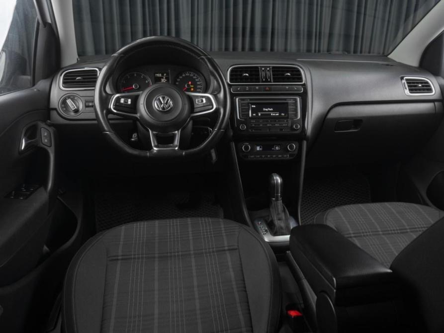 Volkswagen Polo V Рестайлинг Тюмень  - изображение 6