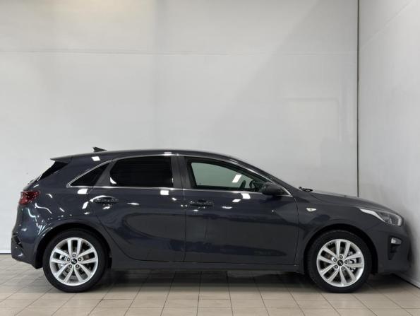 Kia Ceed III с пробегом 2018 года, цена 1 569 000 рублей, 79964 км, хэтчбек, Автокод Объявления