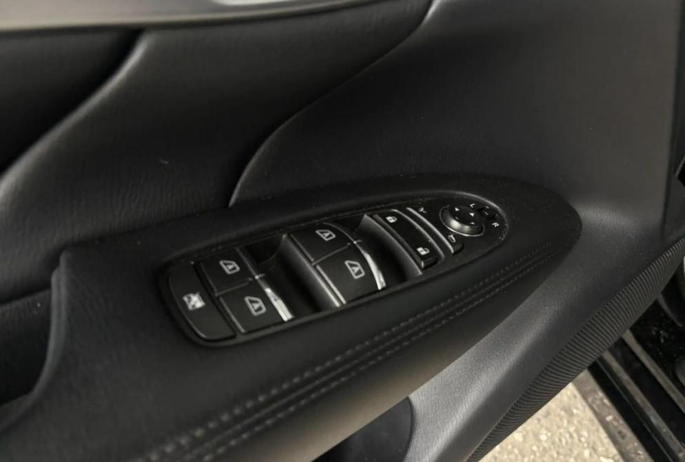Infiniti M IV Киров  - изображение 18