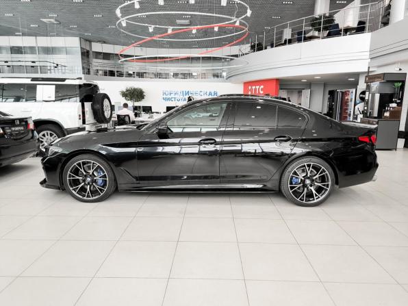 BMW 5 серии VII (G30/G31/G38) Рестайлинг с пробегом 2022 года, цена 4 330 000 рублей, 115000 км, седан, Автокод Объявления