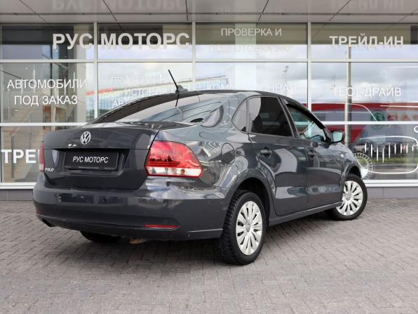 Volkswagen Polo V Рестайлинг с пробегом 2017 года, цена 1 070 000 рублей, 93936 км, седан, Автокод Объявления