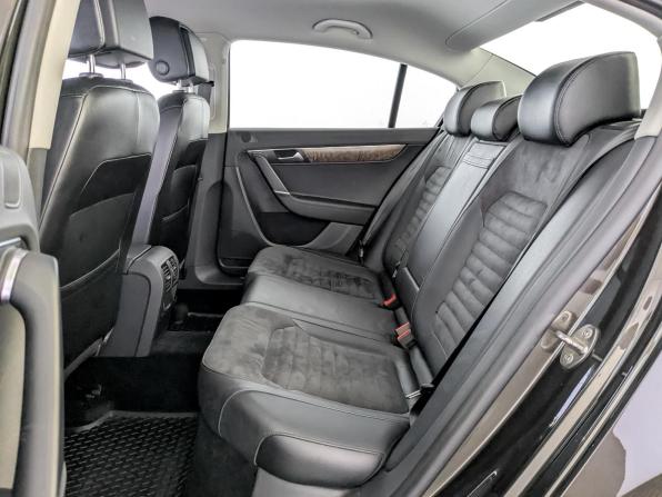 Volkswagen Passat B7 с пробегом 2014 года, цена 1 550 000 рублей, 82388 км, седан, Автокод Объявления