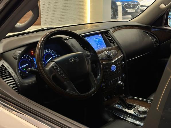 Infiniti QX80 I Рестайлинг с пробегом 2014 года, цена 2 599 999 рублей, 185567 км, внедорожник, Автокод Объявления