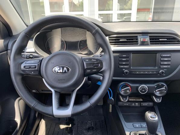 Kia Rio IV с пробегом 2017 года, цена 945 000 рублей, 85055 км, седан, Автокод Объявления