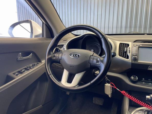 Kia Sportage III с пробегом 2011 года, цена 1 097 000 рублей, 220607 км, внедорожник, Автокод Объявления