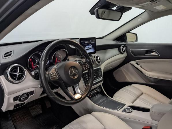 Mercedes-Benz GLA I (X156) Рестайлинг с пробегом 2018 года, цена 2 380 000 рублей, 114718 км, внедорожник, Автокод Объявления
