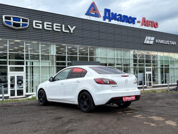Mazda 3 II (BL) с пробегом 2010 года, цена 777 000 рублей, 199000 км, седан, Автокод Объявления