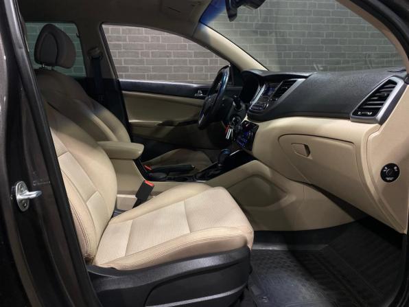 Hyundai Tucson III с пробегом 2016 года, цена 2 140 000 рублей, 81929 км, внедорожник, Автокод Объявления