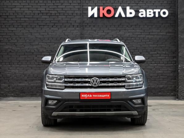 Volkswagen Teramont I с пробегом 2018 года, цена 3 440 000 рублей, 188532 км, внедорожник, Автокод Объявления