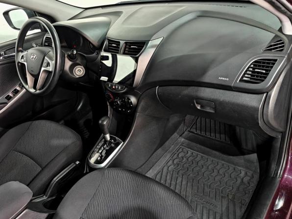 Hyundai Solaris I с пробегом 2012 года, цена 749 000 рублей, 169360 км, седан, Автокод Объявления