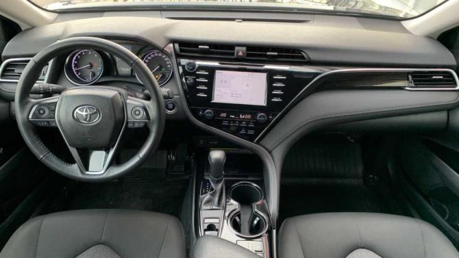 Toyota Camry VIII (XV70) с пробегом 2019 года, цена 2 390 000 рублей, 149951 км, седан, Автокод Объявления