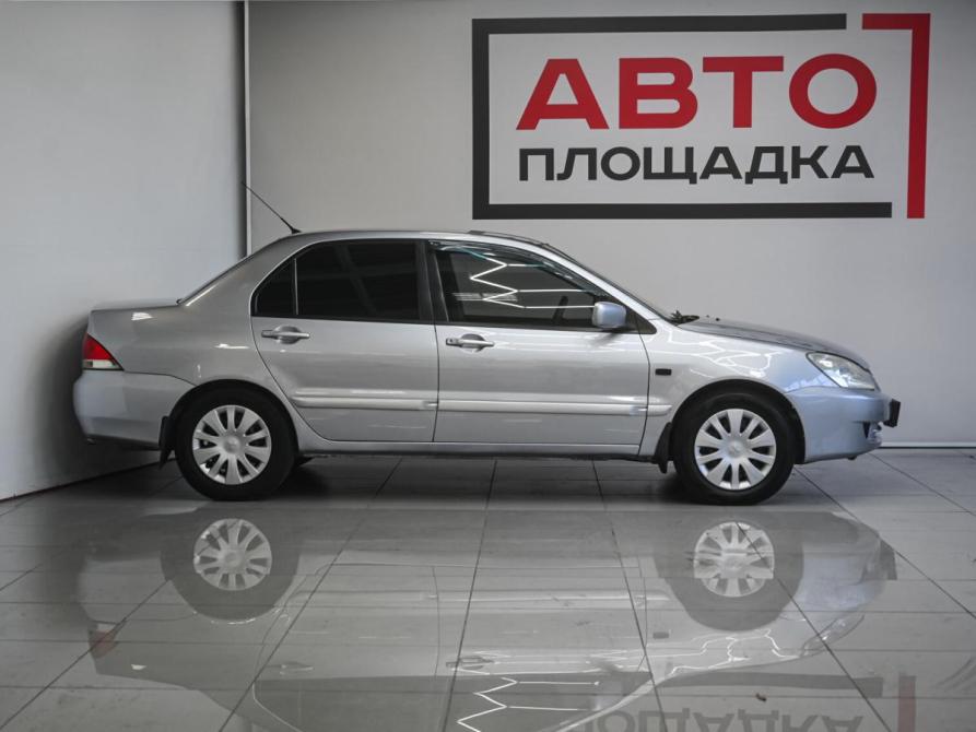 Mitsubishi Lancer IX Рестайлинг Челябинск  - изображение 9