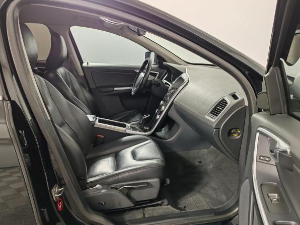 Volvo XC60 I Рестайлинг с пробегом 2015 года, цена 2 135 000 рублей, 195840 км, внедорожник, Автокод Объявления