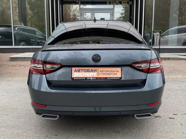 Skoda Superb III с пробегом 2018 года, цена 2 169 000 рублей, 124482 км, лифтбек, Автокод Объявления