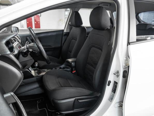 Kia Ceed II Рестайлинг с пробегом 2018 года, цена 1 510 000 рублей, 140503 км, хэтчбек, Автокод Объявления