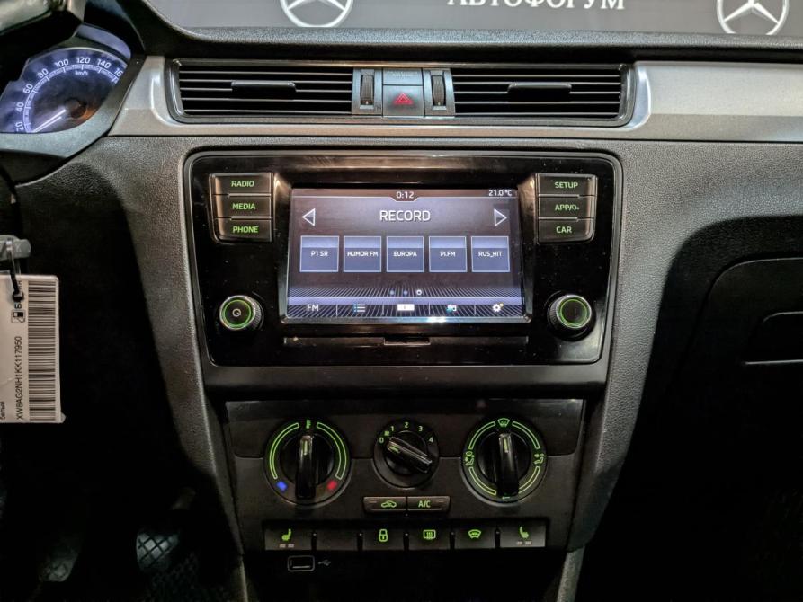 Skoda Rapid I Рестайлинг Москва  - изображение 17