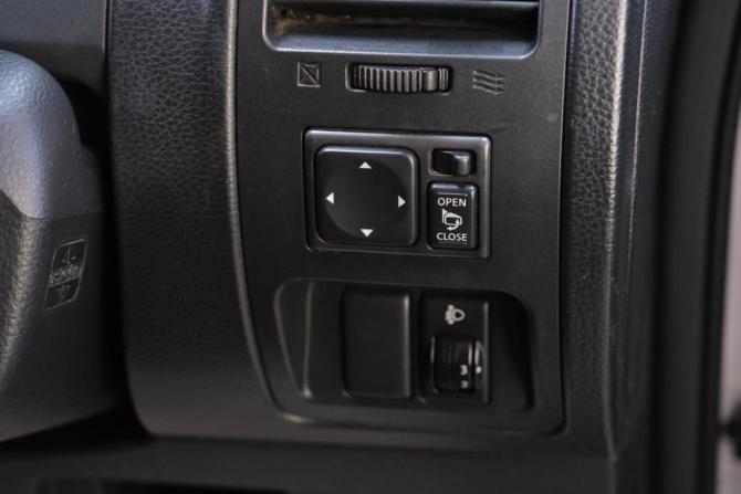 Nissan Lafesta I с пробегом 2007 года, цена 699 000 рублей, 219000 км, минивэн, Автокод Объявления