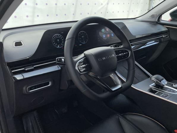 Omoda C5 I с пробегом 2023 года, цена 1 900 000 рублей, 25487 км, внедорожник, Автокод Объявления