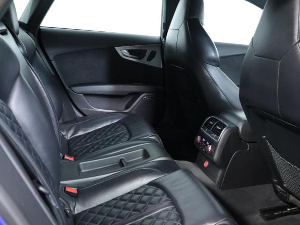Audi A7 I (4G) Рестайлинг с пробегом 2016 года, цена 2 190 000 рублей, 175612 км, лифтбек, Автокод Объявления
