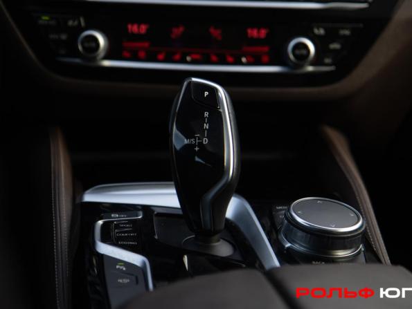 BMW 5 серии VII (G30/G31/G38) с пробегом 2018 года, цена 3 788 000 рублей, 111167 км, седан, Автокод Объявления