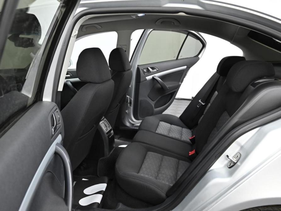 Skoda Octavia II (A5) Рестайлинг Москва  - изображение 13