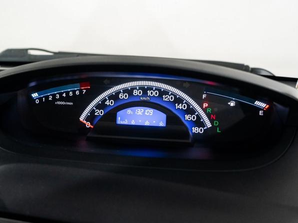 Honda Freed I с пробегом 2011 года, цена 1 049 500 рублей, 132109 км, компактвэн, Автокод Объявления