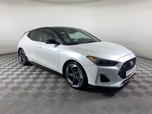 Hyundai Veloster II с пробегом 2019 года, цена 1 700 000 рублей, 66712 км, хэтчбек, Автокод Объявления