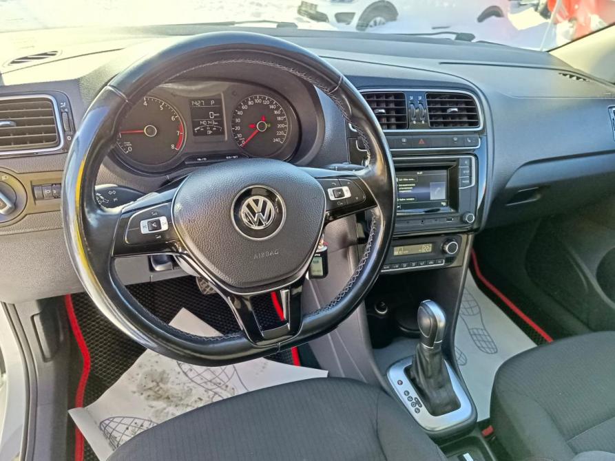 Volkswagen Polo V Рестайлинг Тюмень  - изображение 16