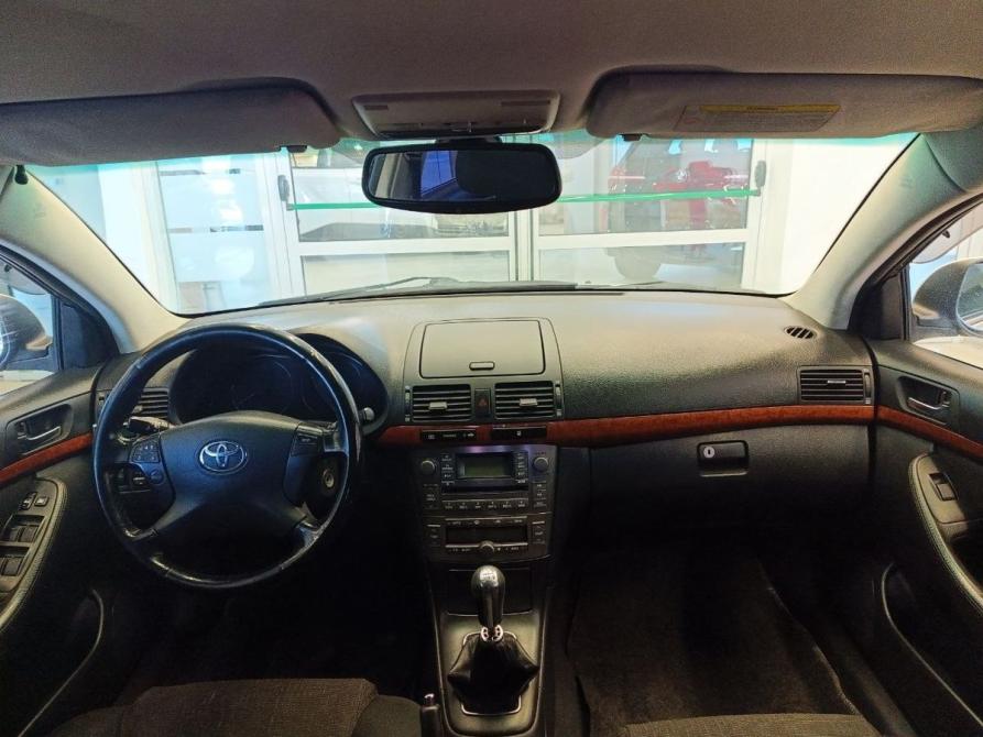 Toyota Avensis II Рестайлинг Челябинск  - изображение 11