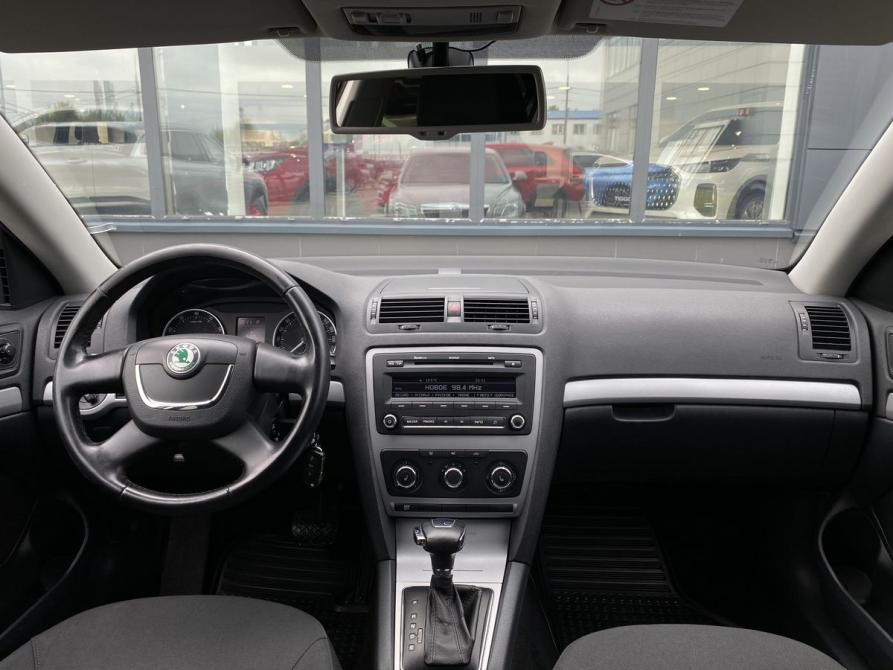 Skoda Octavia II (A5) Рестайлинг Москва  - изображение 11