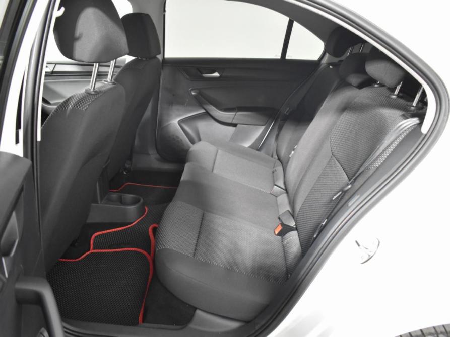 Volkswagen Polo VI Санкт-Петербург  - изображение 12
