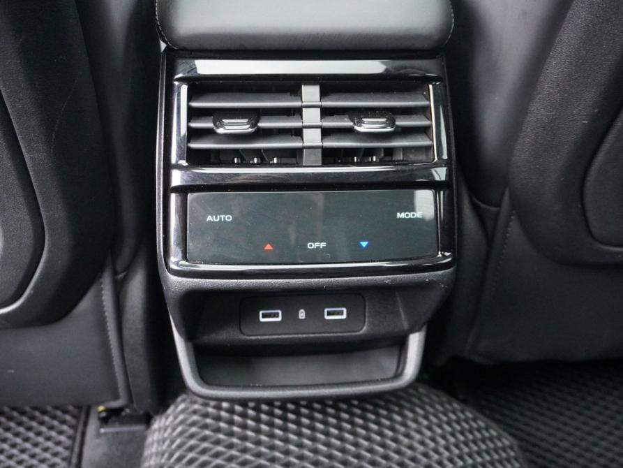 Geely Monjaro I Москва  - изображение 15