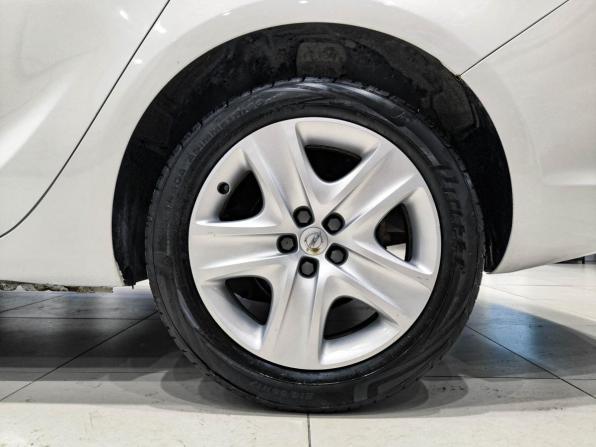 Opel Astra J Рестайлинг с пробегом 2013 года, цена 700 000 рублей, 211105 км, универсал, Автокод Объявления