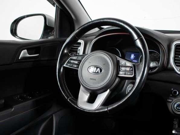 Kia Sportage IV Рестайлинг с пробегом 2019 года, цена 1 799 000 рублей, 176000 км, внедорожник, Автокод Объявления