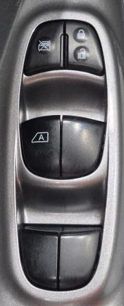 Nissan Juke I с пробегом 2011 года, цена 750 000 рублей, 203517 км, внедорожник, Автокод Объявления