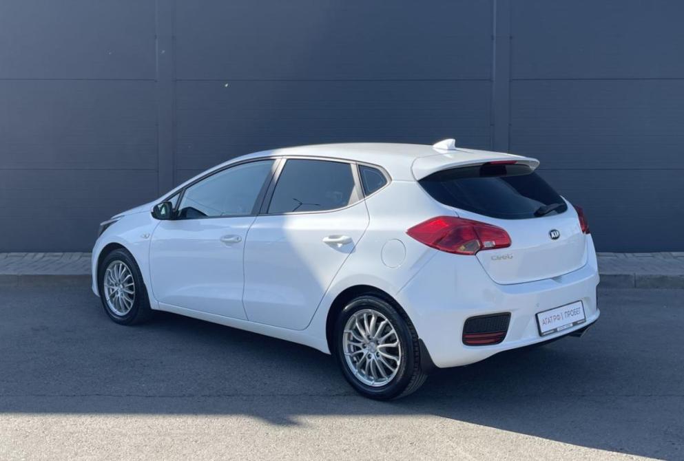 Kia Ceed II Рестайлинг Красноярск  - изображение 14
