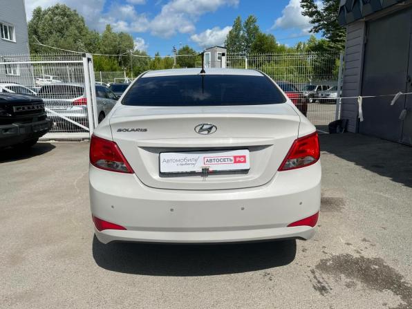 Hyundai Solaris I Рестайлинг с пробегом 2015 года, цена 806 490 рублей, 196000 км, седан, Автокод Объявления