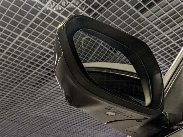 Geely Monjaro I Рестайлинг 2 с пробегом 2026 года, цена 4 399 500 рублей, 10 км, внедорожник, Автокод Объявления