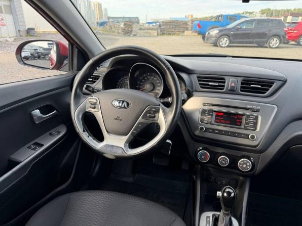 Kia Rio III Рестайлинг с пробегом 2015 года, цена 825 000 рублей, 241036 км, седан, Автокод Объявления
